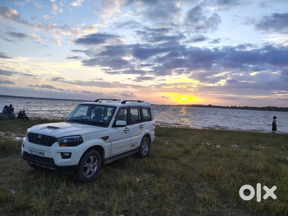 Mahindra Scorpio Diesel 2016