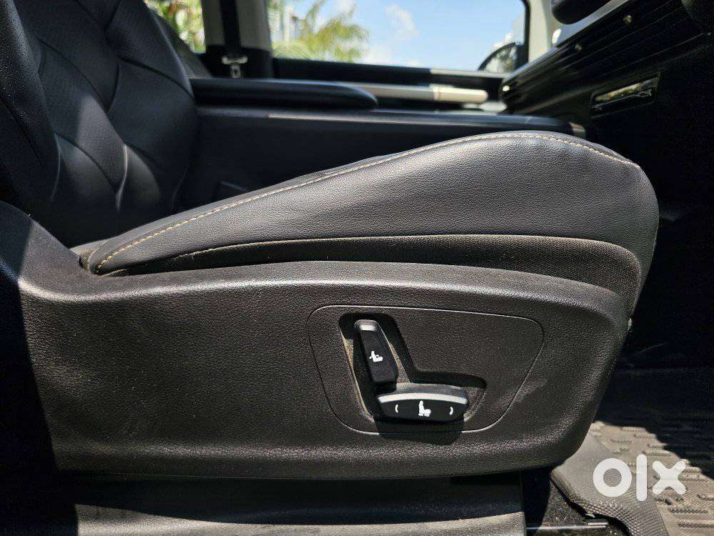 Mg Windsor Ev Essence, 2025, Electric
