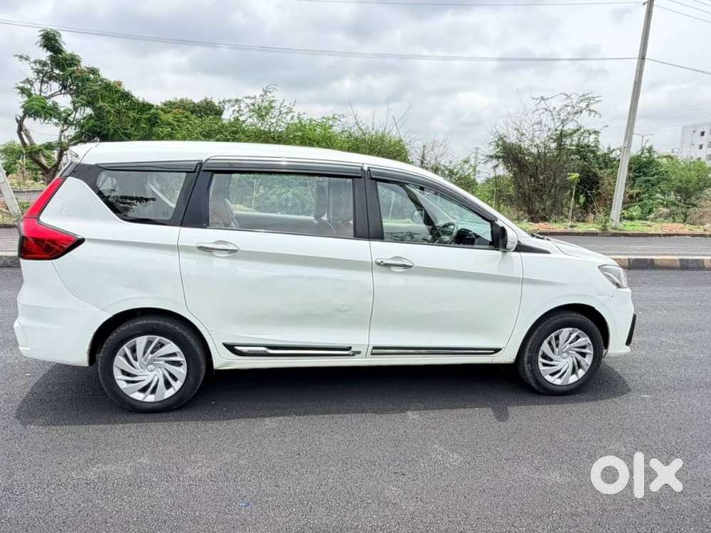 Maruti Suzuki Ertiga Vxi, 2024, Petrol