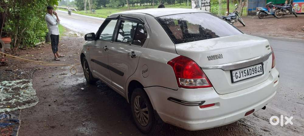 Maruti Suzuki Swift Dzire 2011