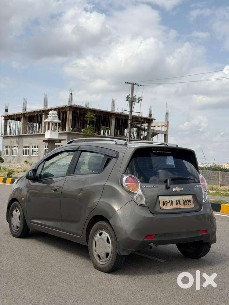 Chevrolet Beat Petrol 2012