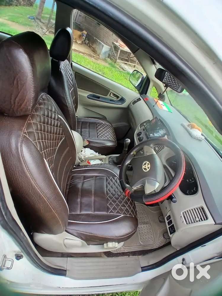 Toyota Innova 2.5g Diesel 2014