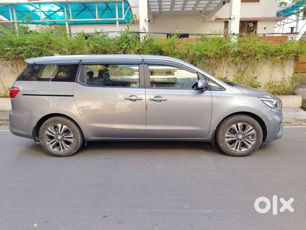Kia Carnival Premium 8 Str, 2021, Diesel