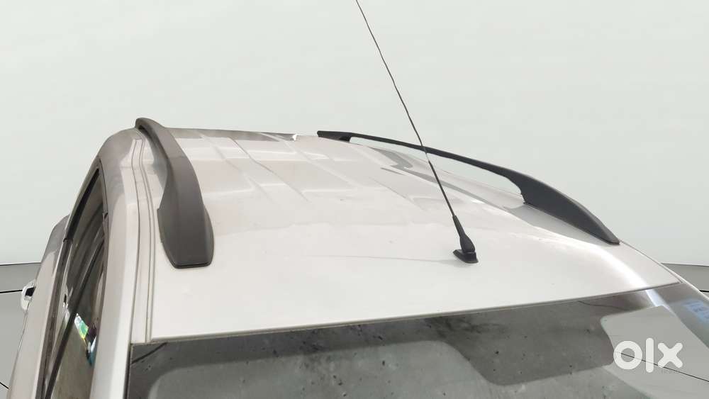 Renault Triber Rxz, 2022, Petrol