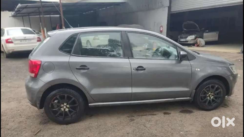 2013 Volkswagen Polo Diesel 2nd Owner With Choice Number