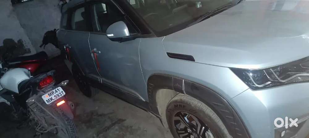 Top Model Full Good Condition With Sunroof.