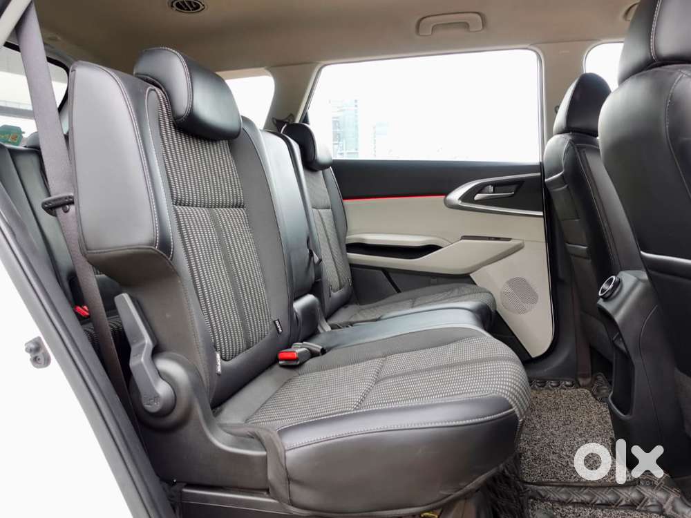 Kia Carens 1.5 Premium 7 Str, 2023, Petrol