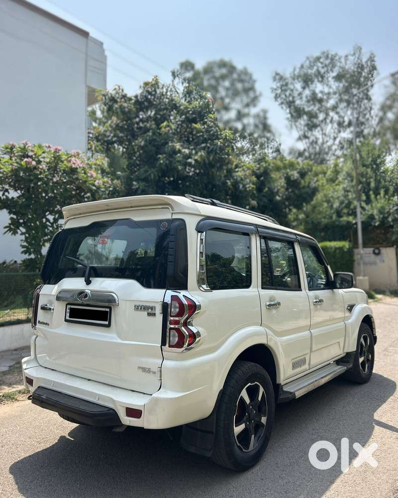 Mahindra Scorpio Classic 2.2 S 11 Mt 7 Str, 2018, Diesel