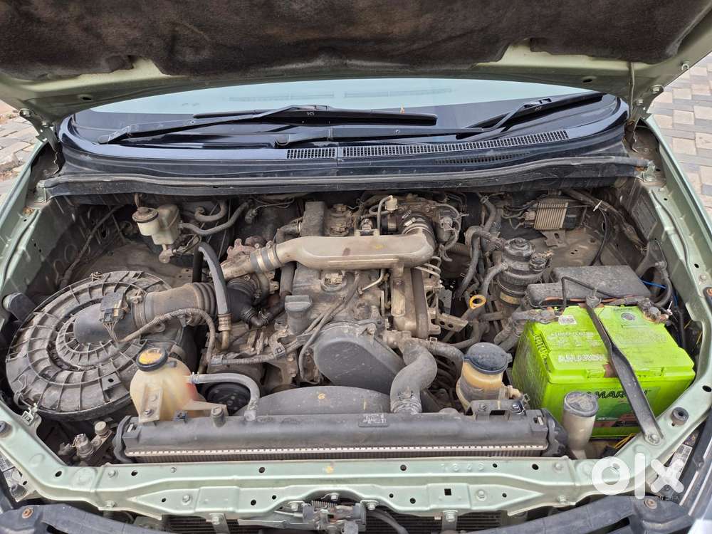Toyota Innova 2.5 Gx 7 Str Bs-iii, 2012, Diesel