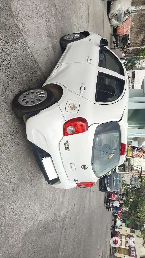 Nissan Micra Petrol 2017 Variant