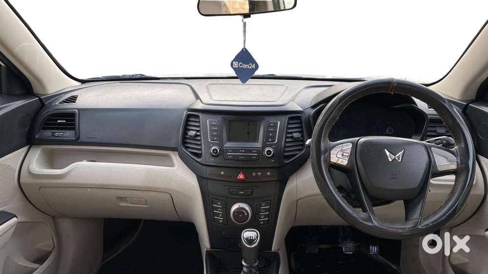Mahindra Xuv300 W6, 2022, Petrol
