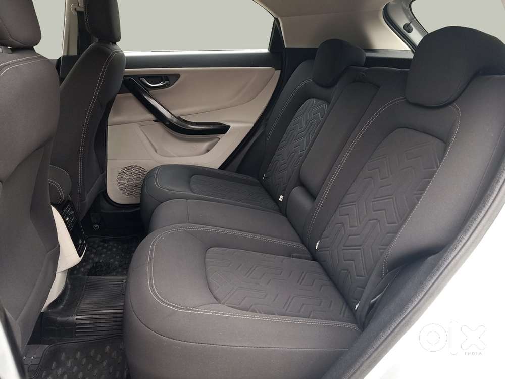 Tata Nexon 1.2 Revotron Xza Plus, 2021, Petrol
