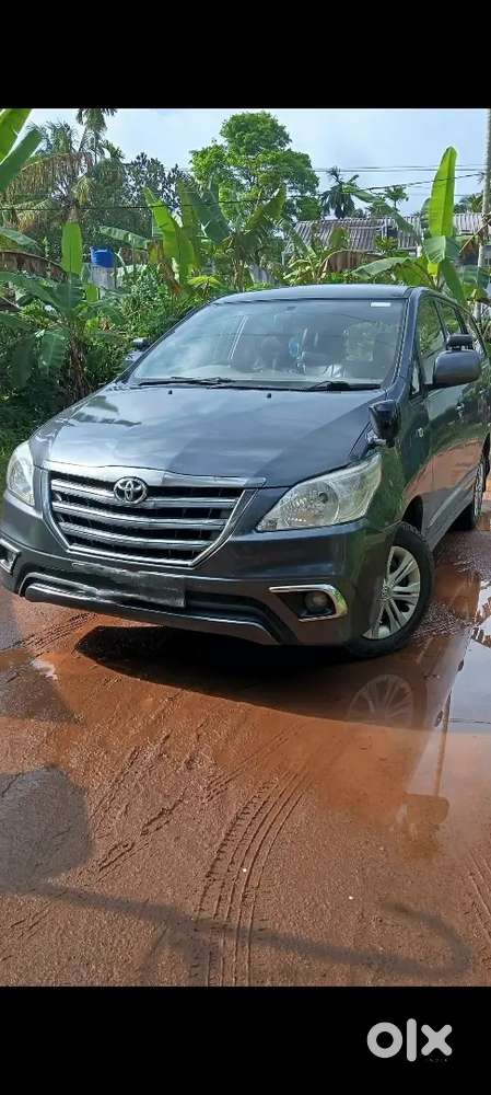 Toyota Innova 2013 Diesel 186000 Km Driven