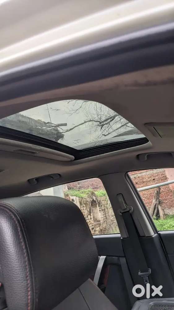 Chevrolet Captiva Xtreme Diesel With Big Sunroof And Great Condition.