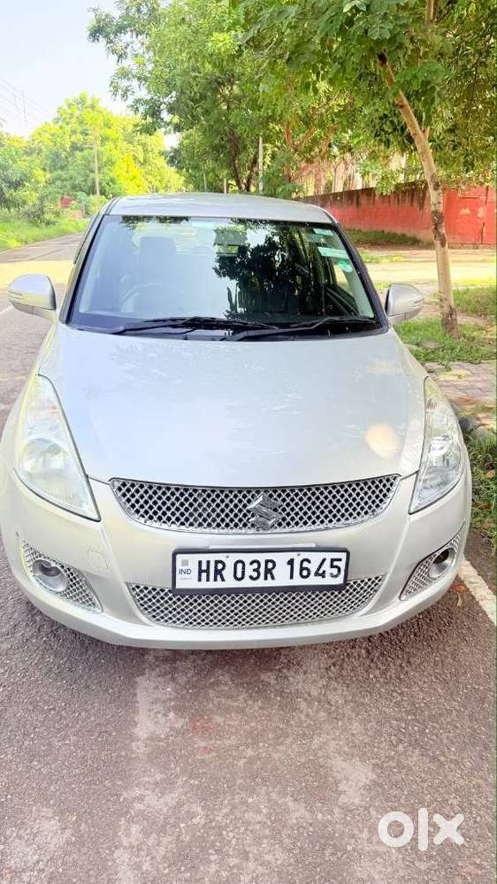Maruti Suzuki Swift 1.2 Vxi (o), 2014, Petrol