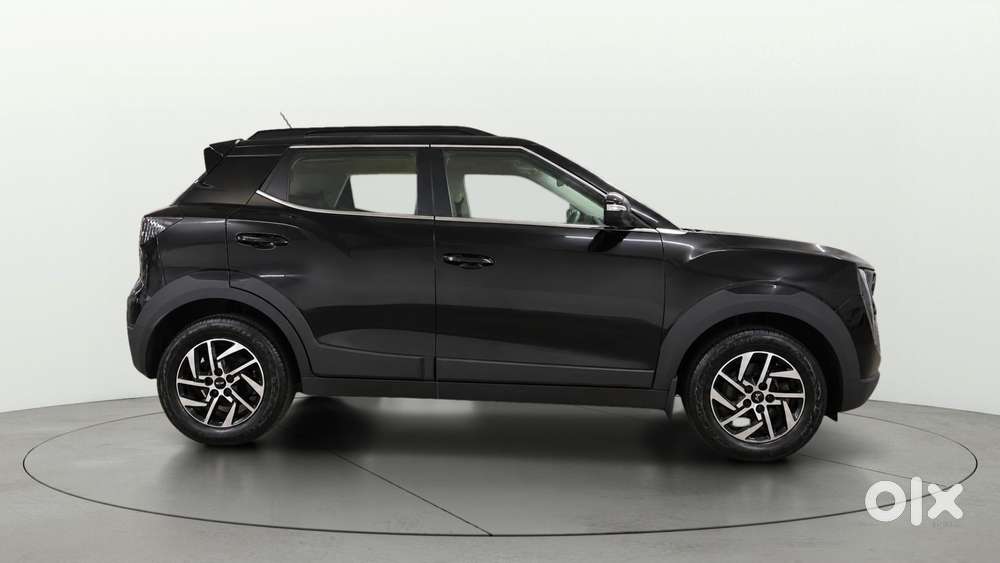 Mahindra Xuv 3xo Ax5 1.5 Diesel Autoshift Plus, 2024, Diesel