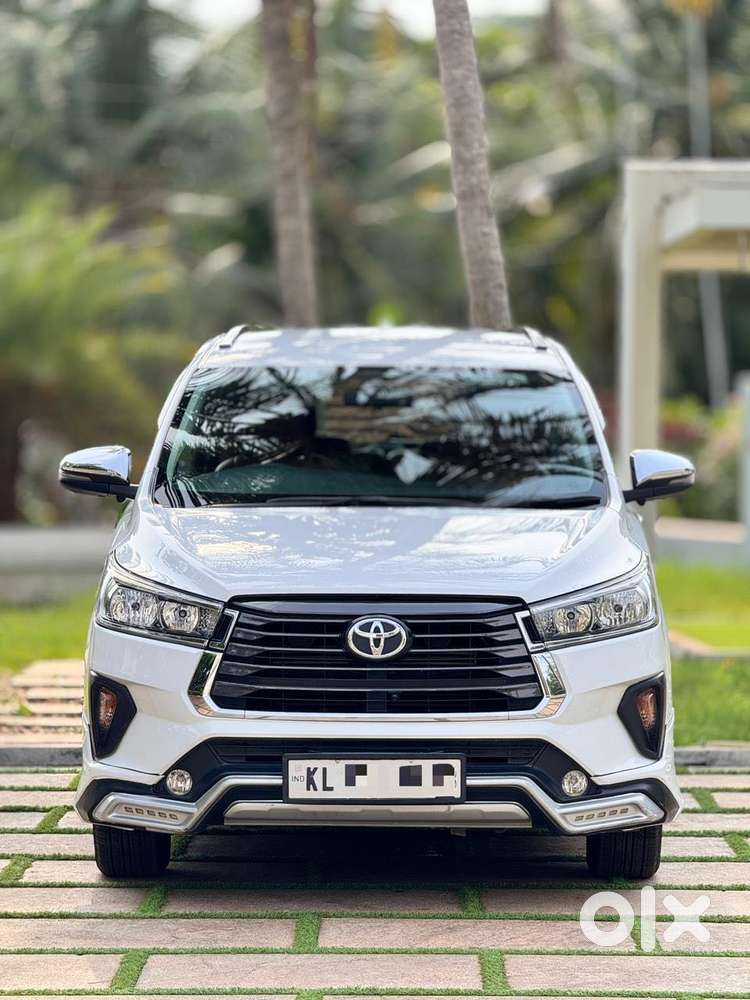 Toyota Innova Crysta 2.8 Gx At, 2022, Diesel