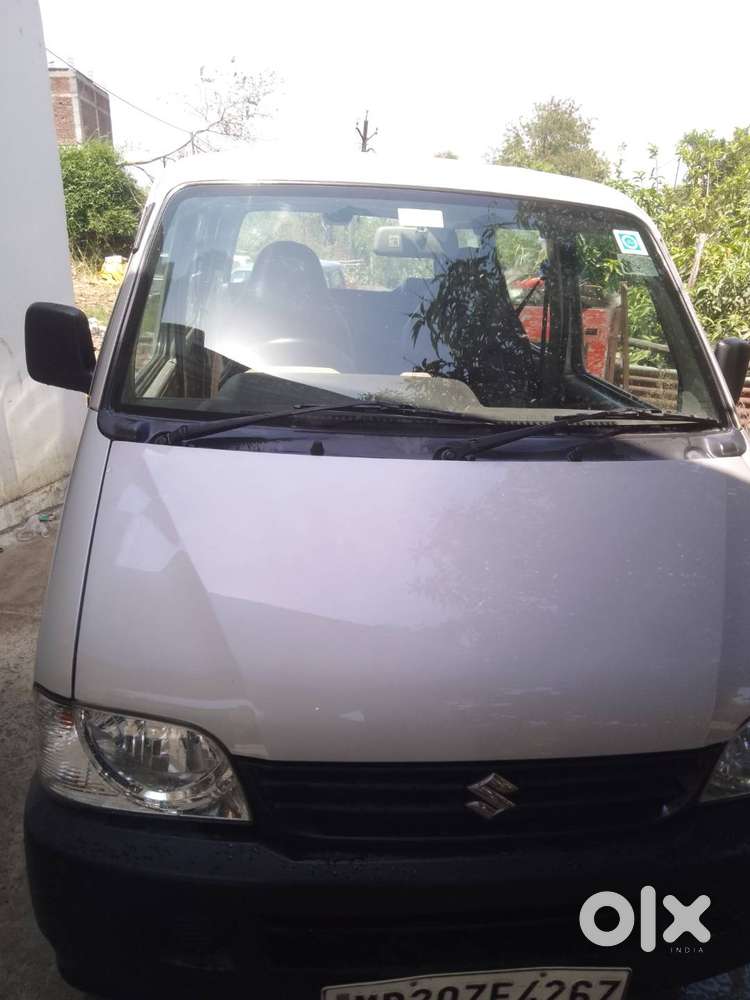 Good Condition Car (company Music Player System With All Accessories)