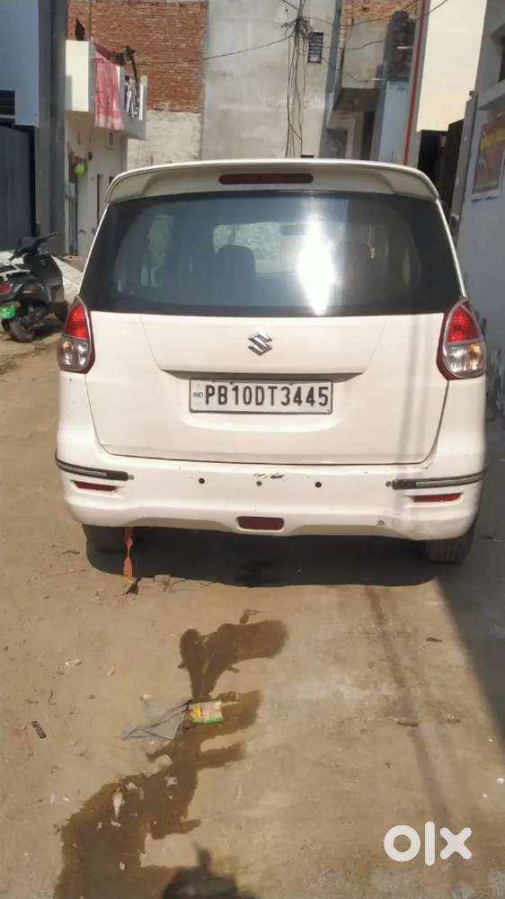 Maruti Suzuki Ertiga 2012
