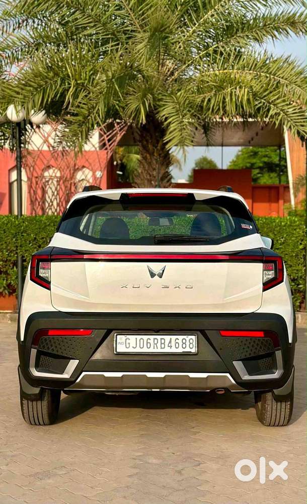 Mahindra Xuv 3xo Ax5 Ds Mt, 2025, Diesel