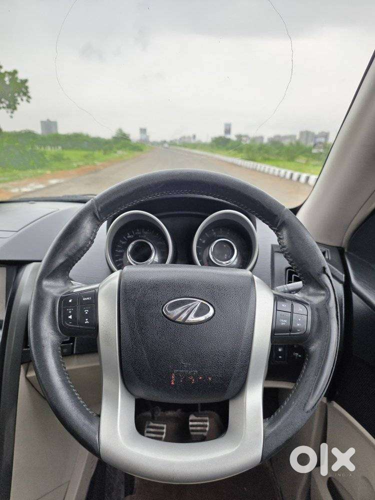 Mahindra Xuv500 2.2 W10, 2016, Diesel