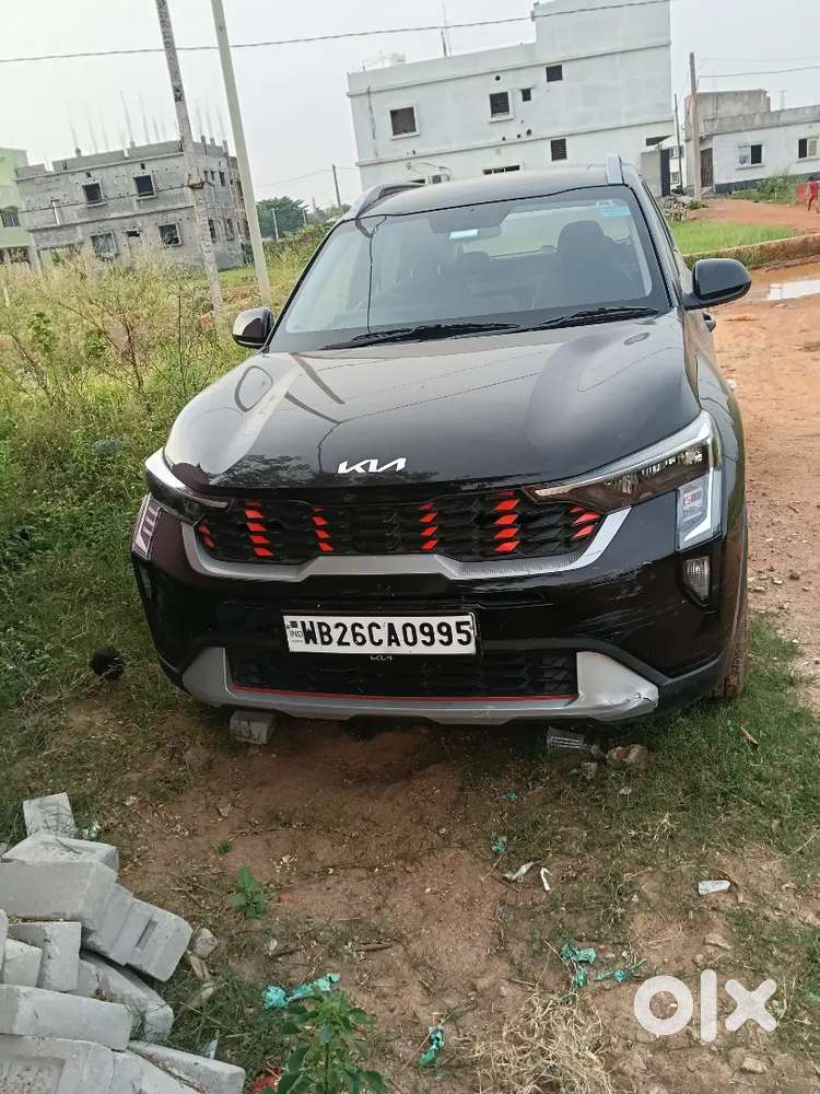 Kia Sonet 2024 Petrol 12400 Km Driven