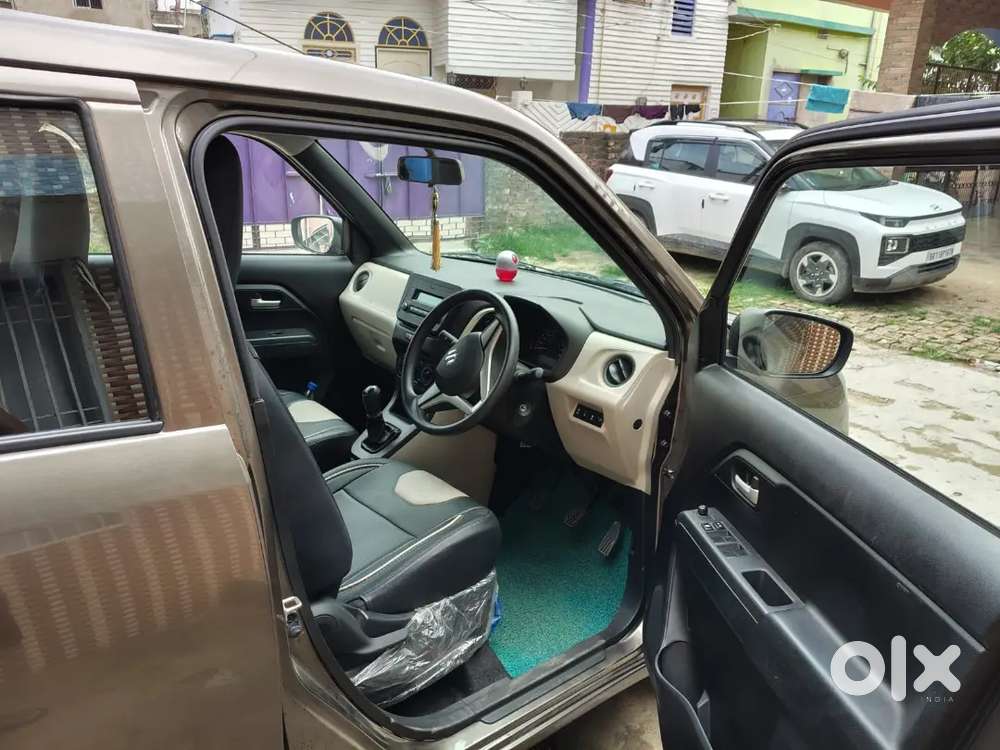 Maruti Suzuki Wagon R Vxi 2025