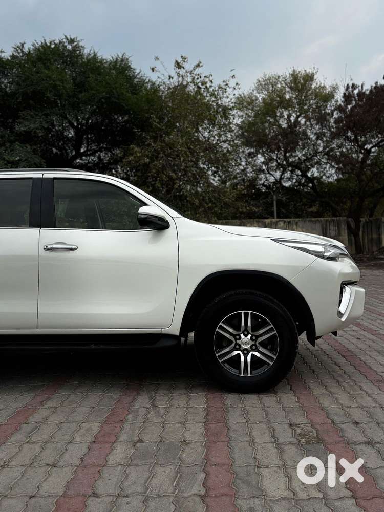 Toyota Fortuner 3.0 4x2 Automatic, 2019, Diesel