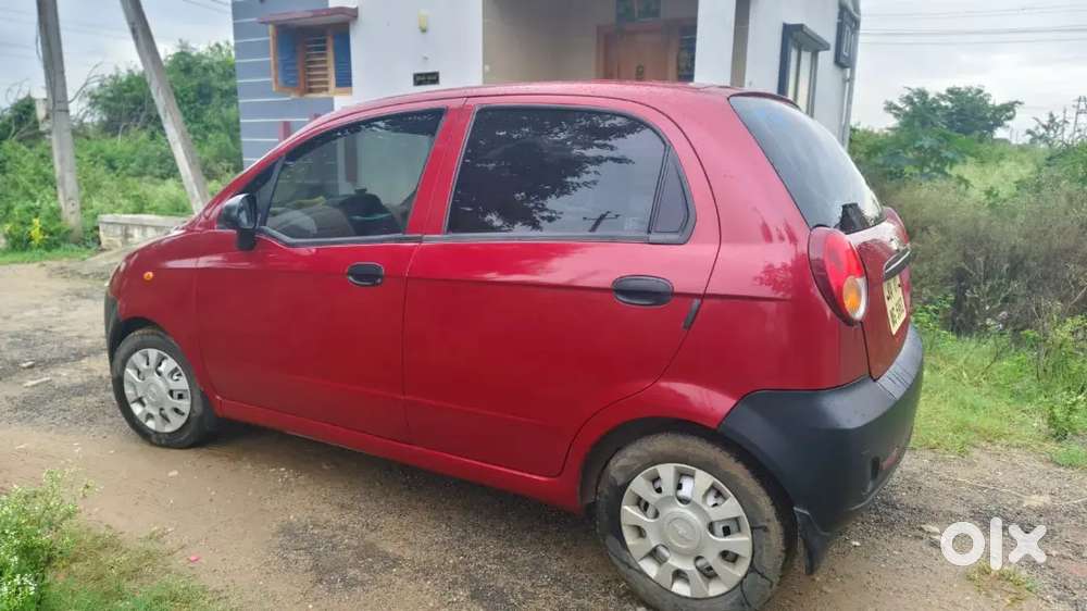 Chevrolet Spark 2011 Petrol Well Maintained