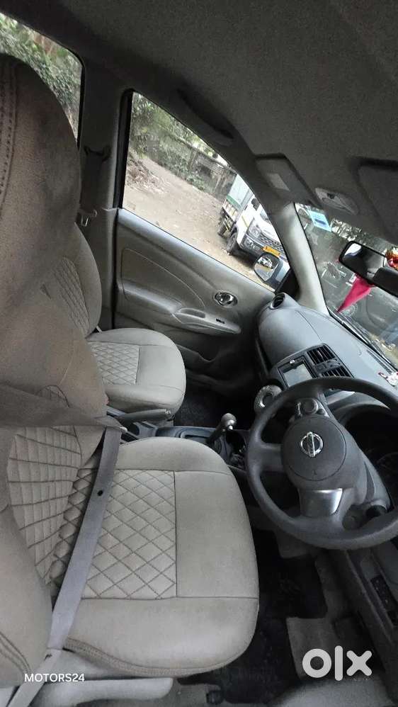 Sunny 2015 (automatic) 34,000km