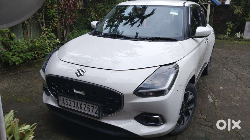 Maruti Swift Petrol 2024