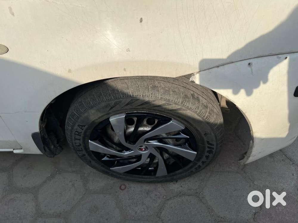 Toyota Etios 2011 Cng & Hybrids Good Condition