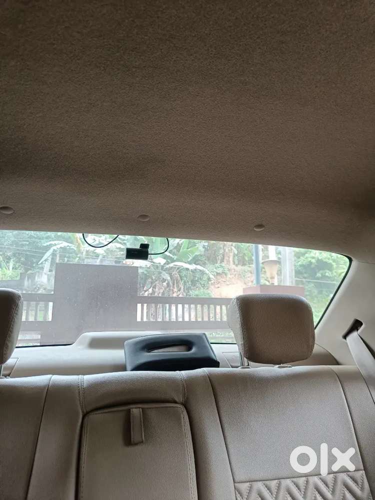 Maruti Suzuki Dzire 2022 Petrol 19909 Km Driven, Single Owner