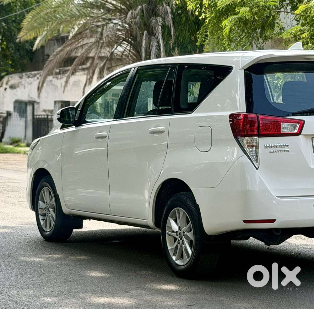 Toyota Innova Crysta 2.7 Gx Mt, 2017, Petrol