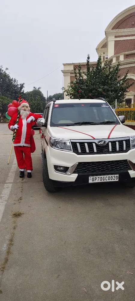 White Mahindra Bolero Neo N8 2022 For Sale