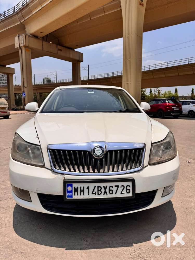 Skoda Laura 1.9 Tdi At Elegance, 2010, Diesel