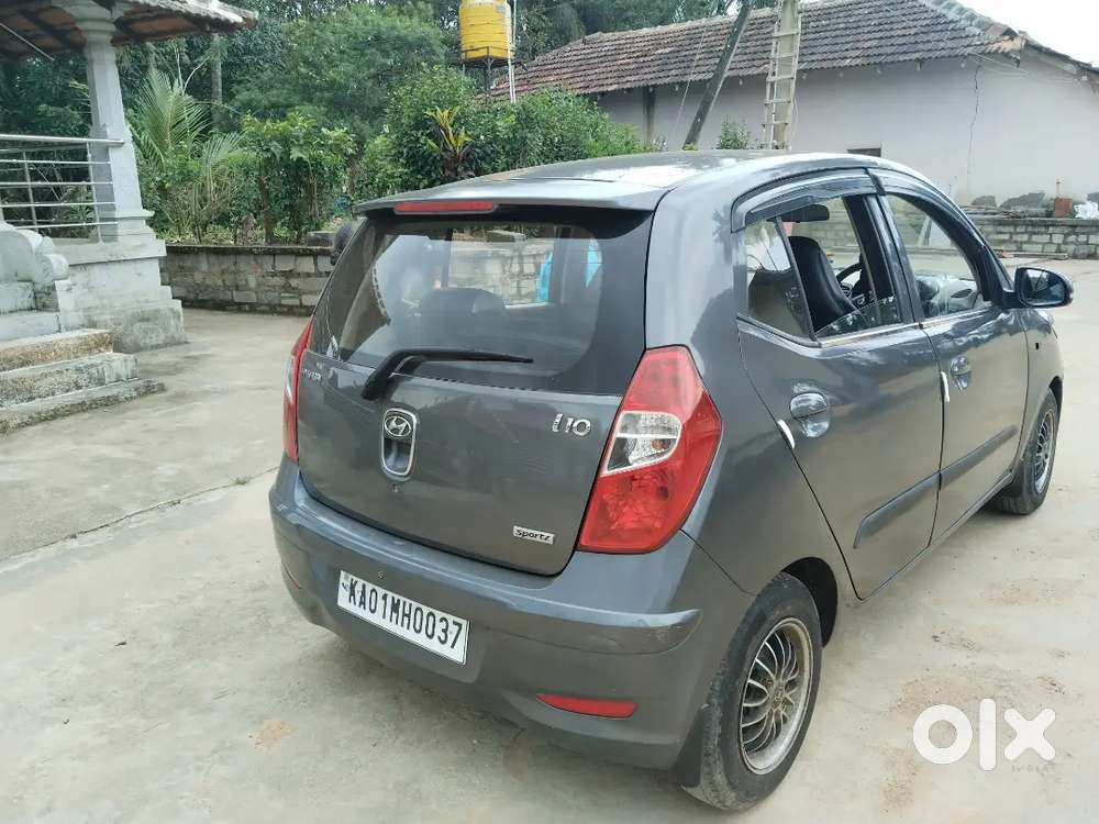 Hyundai I10 2011 Petrol 128000 Km Driven