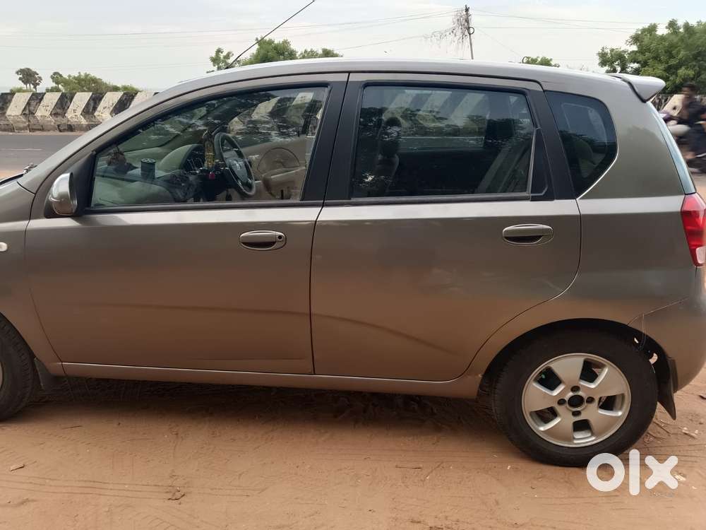 Chevrolet Aveo U-va, 2011, Petrol
