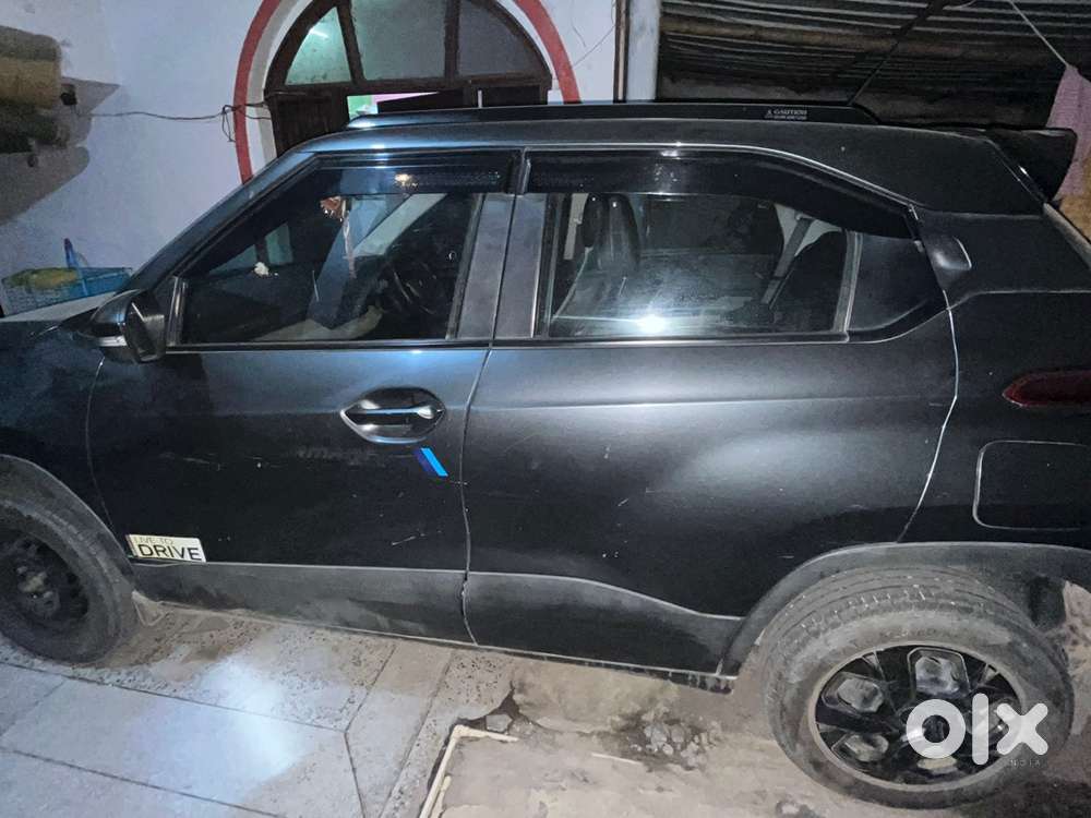 Tata Punch Petrol Manual 2024