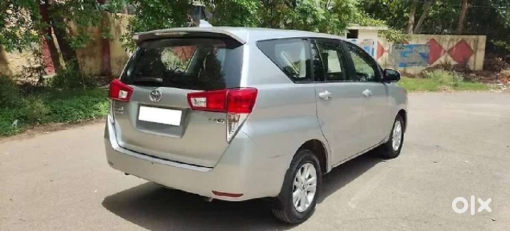 Toyota Innova Crysta 2.4 Gx Mt, 2017, Diesel