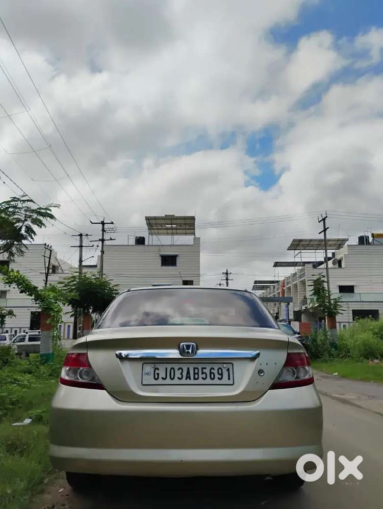 Urgent Car Sell Tip Top Condition Honda City Zx Petrol+cng