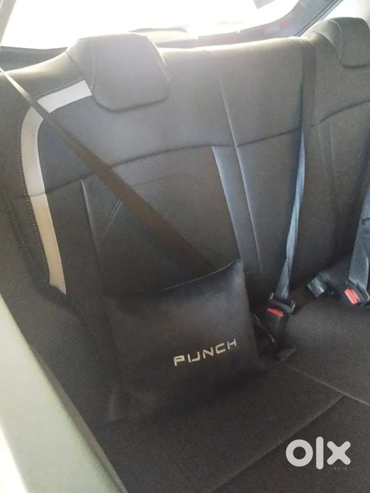 Tata Punch 1.2 Adventure Amt 2026