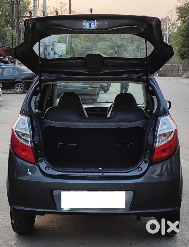 Maruti Suzuki Alto K10 1.0 Vxi Amt, 2016, Petrol