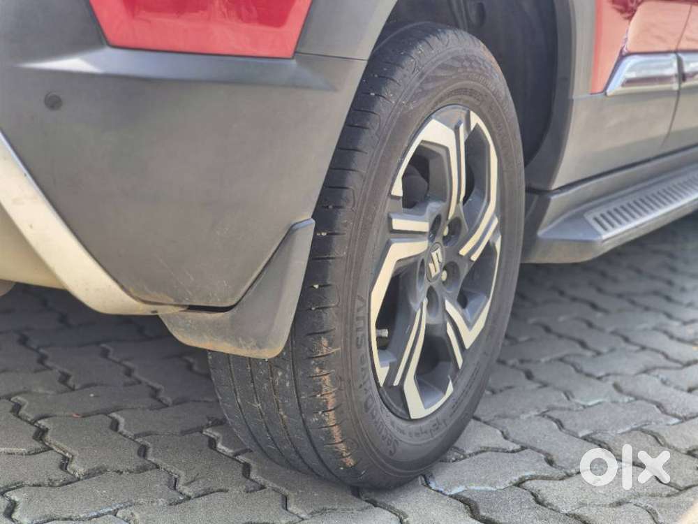 Maruti Suzuki Brezza Zdi+ Dual Tone, 2022, Petrol