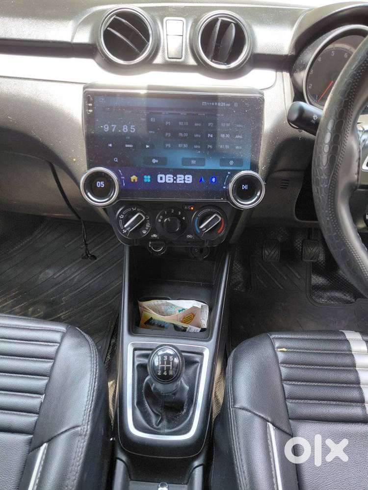 Maruti Suzuki Swift Vxi + Manual, 2023, Petrol