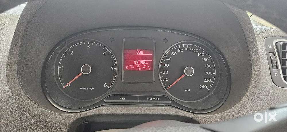 Volkswagen Vento 1.6 Highline, Diesel, Mt,  2013, First-owner