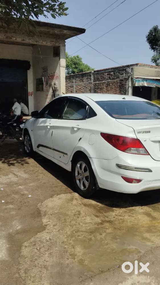 Hyundai Verna 1.6 Fluidic 2013