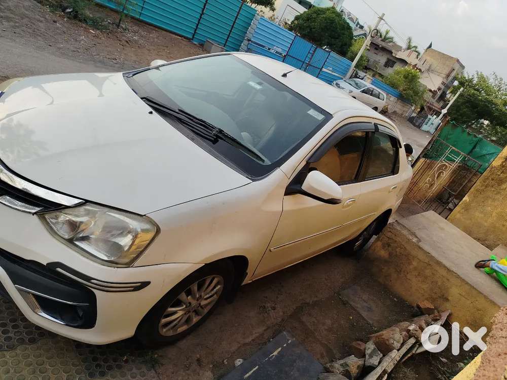Toyota Etios 2015 Diesel 105000 Km Driven