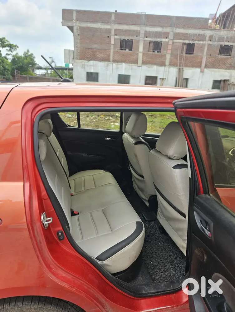 Maruti Suzuki Swift Vxi 2012