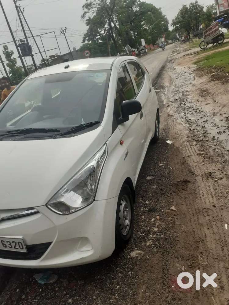 Hyundai Eon 2012 Lpg 70000 Km Driven